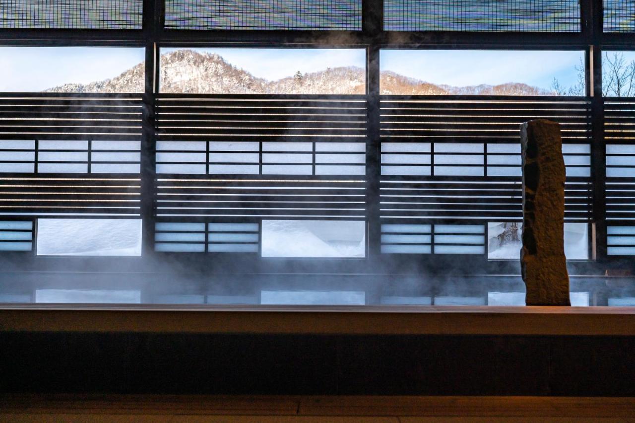 Отель Jozankei Onsen Yurakusoan Саппоро Экстерьер фото