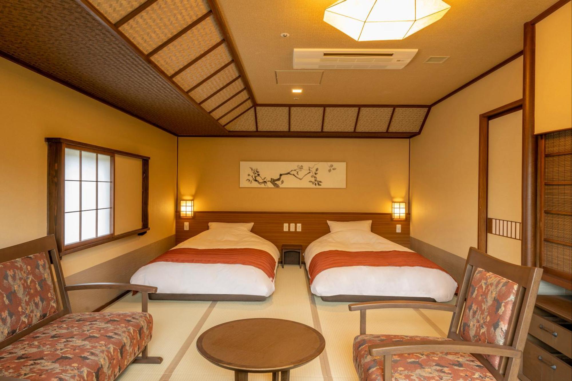 Отель Jozankei Onsen Yurakusoan Саппоро Экстерьер фото